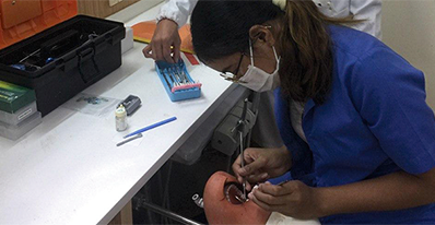 Dental Students Return To The Simulation Laboratory