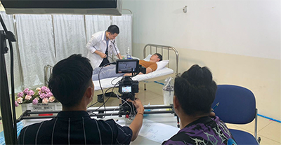 OSCE VIDEO HELPS MD STUDENTS PREPARE FOR EXIT EXAMS