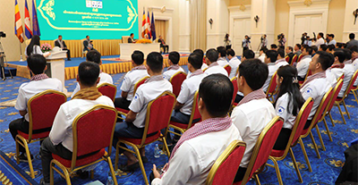 UP students volunteer to fight COVID-19 in Cambodia