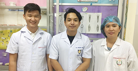 New Year 5 Dental Students Start Crown and Bridge SIM Lab