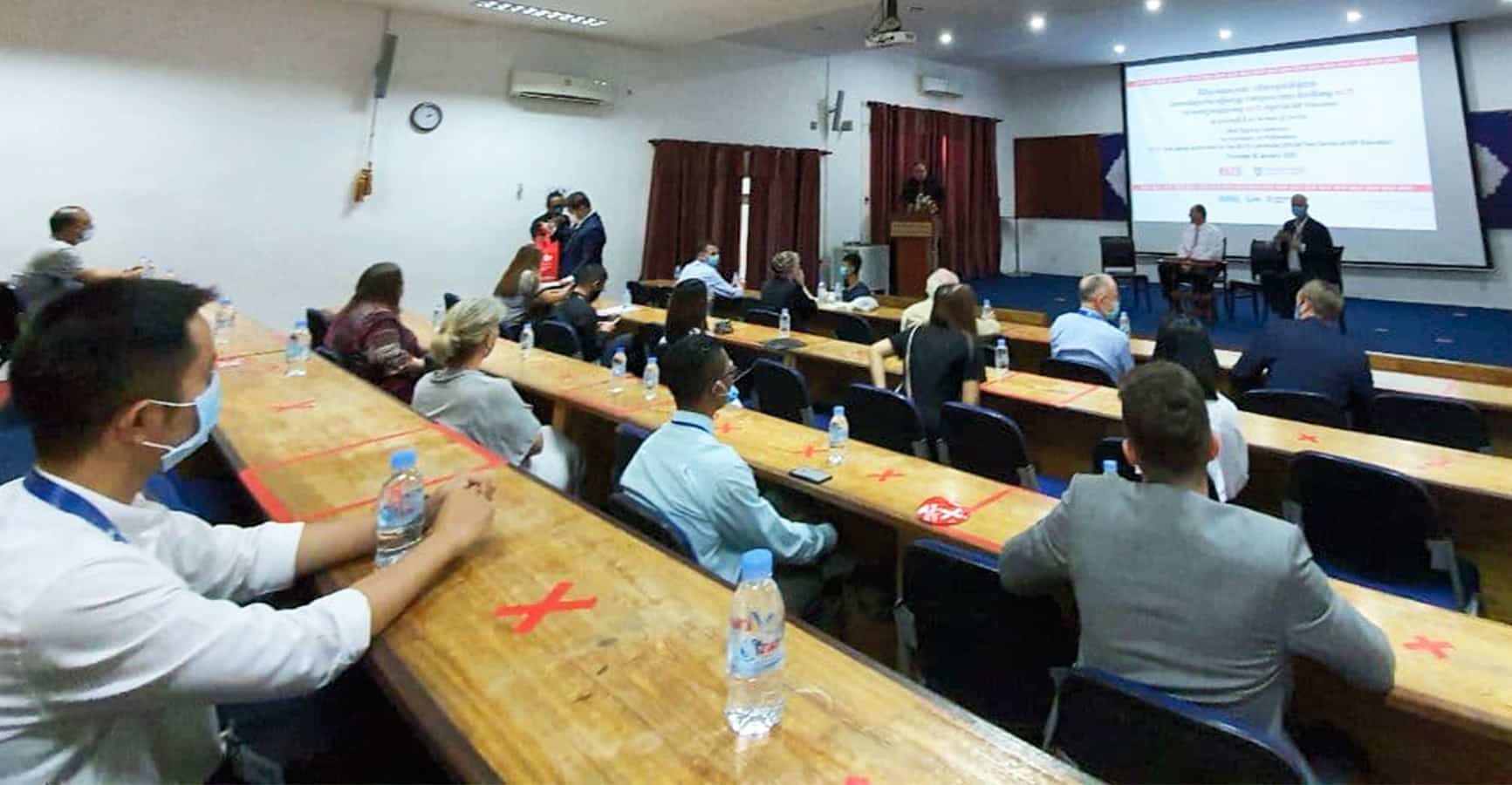 IDP/IELTS Cambodia Official Test Centre Signs MoU with University of Puthisastra